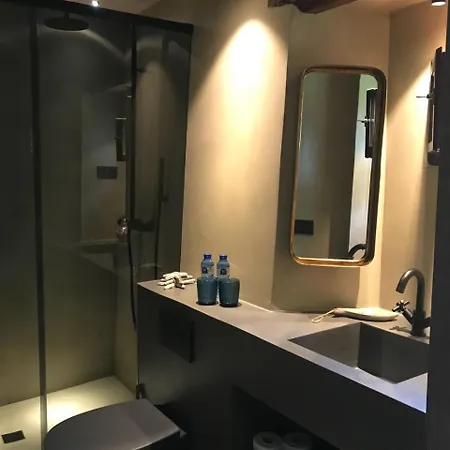 Barrina Hotel